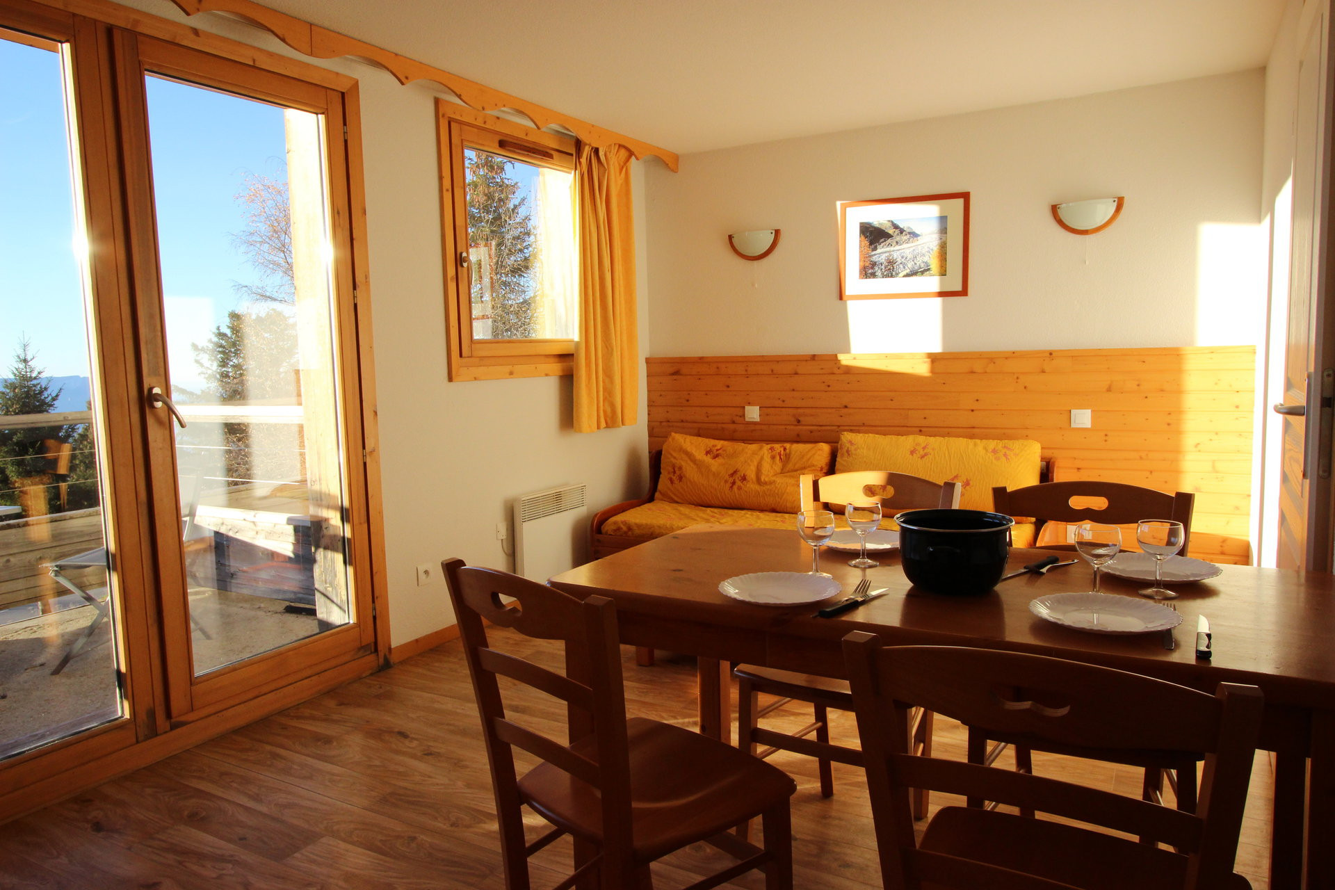 _lv_images__lot_0016190570_01_6079451