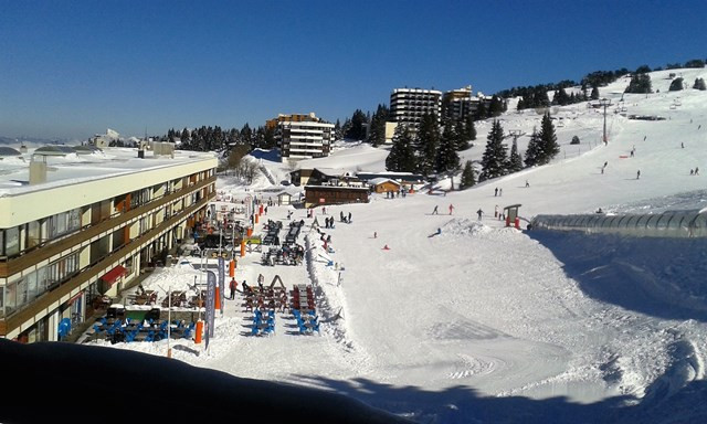 Extérieur balcon Le Bellevue 424 Chamrousse Extérieur balcon Le Bellevue 424 Chamrousse