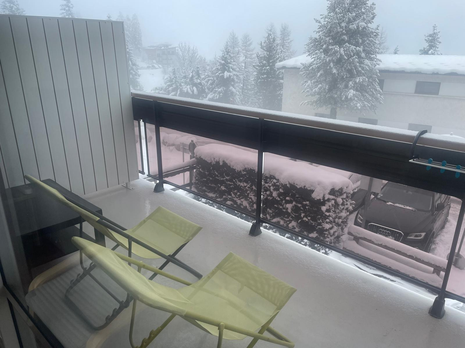 Extérieur balcon studio Mirador 105 Chamrousse