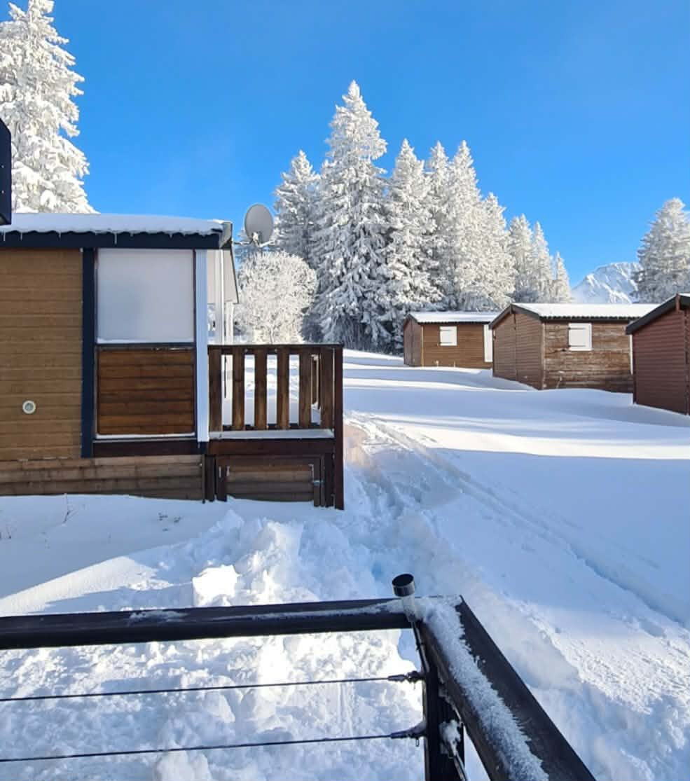 Chamrousse réservation location chalet 3 pièces, 6 personnes 38m² Le Chalet des cimes 30 station ski montagne grenoble isère alpes France