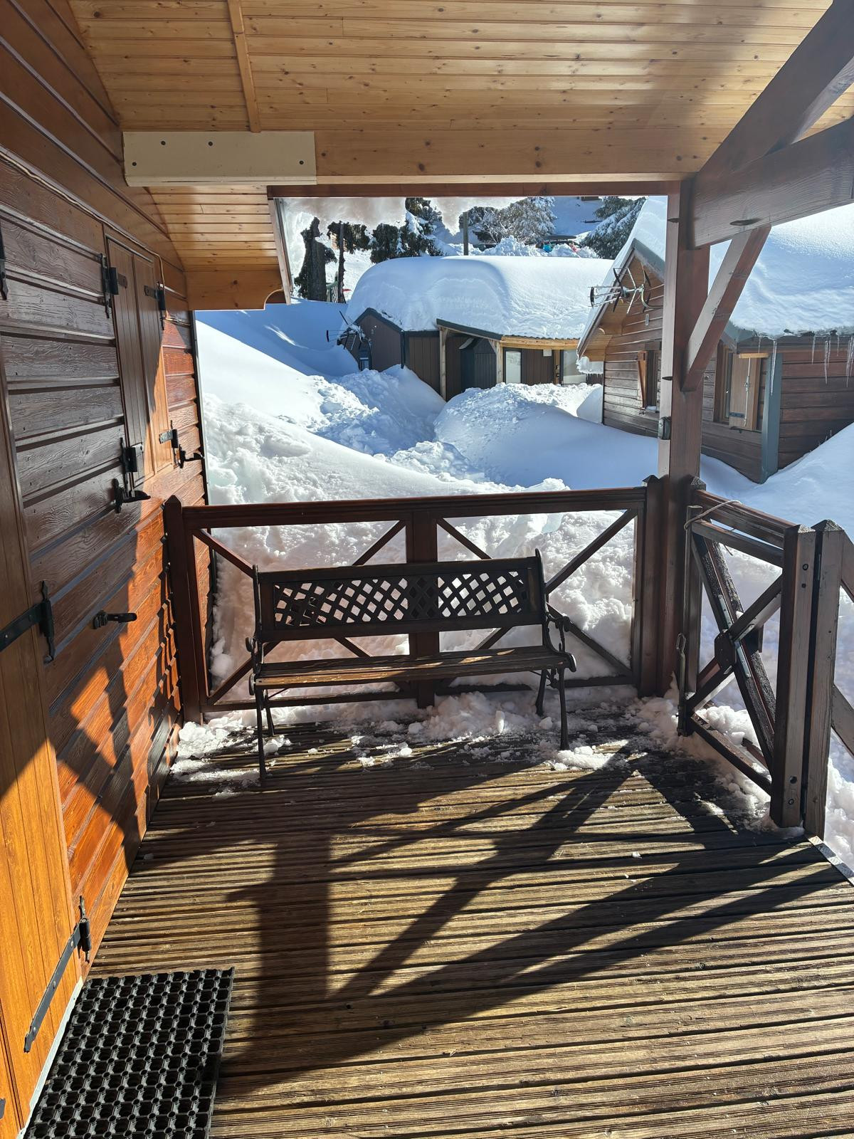 Extérieur terrasse 3P6 chalet des cimes 3 Chamrousse