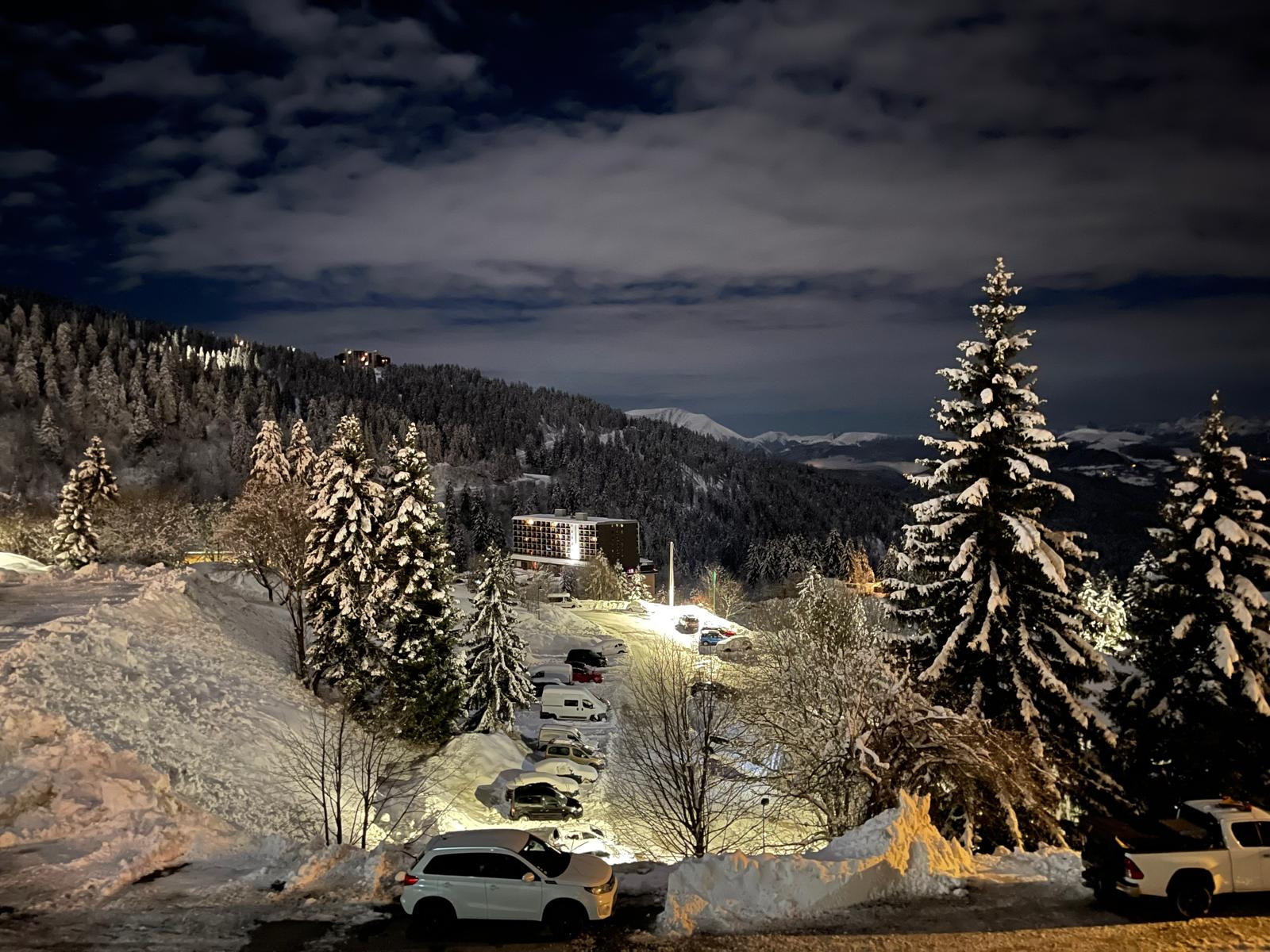 Chamrousse réservation location 2 pièces 4 personnes 40m² Eterlou ski montagne Grenoble Isère alpes France