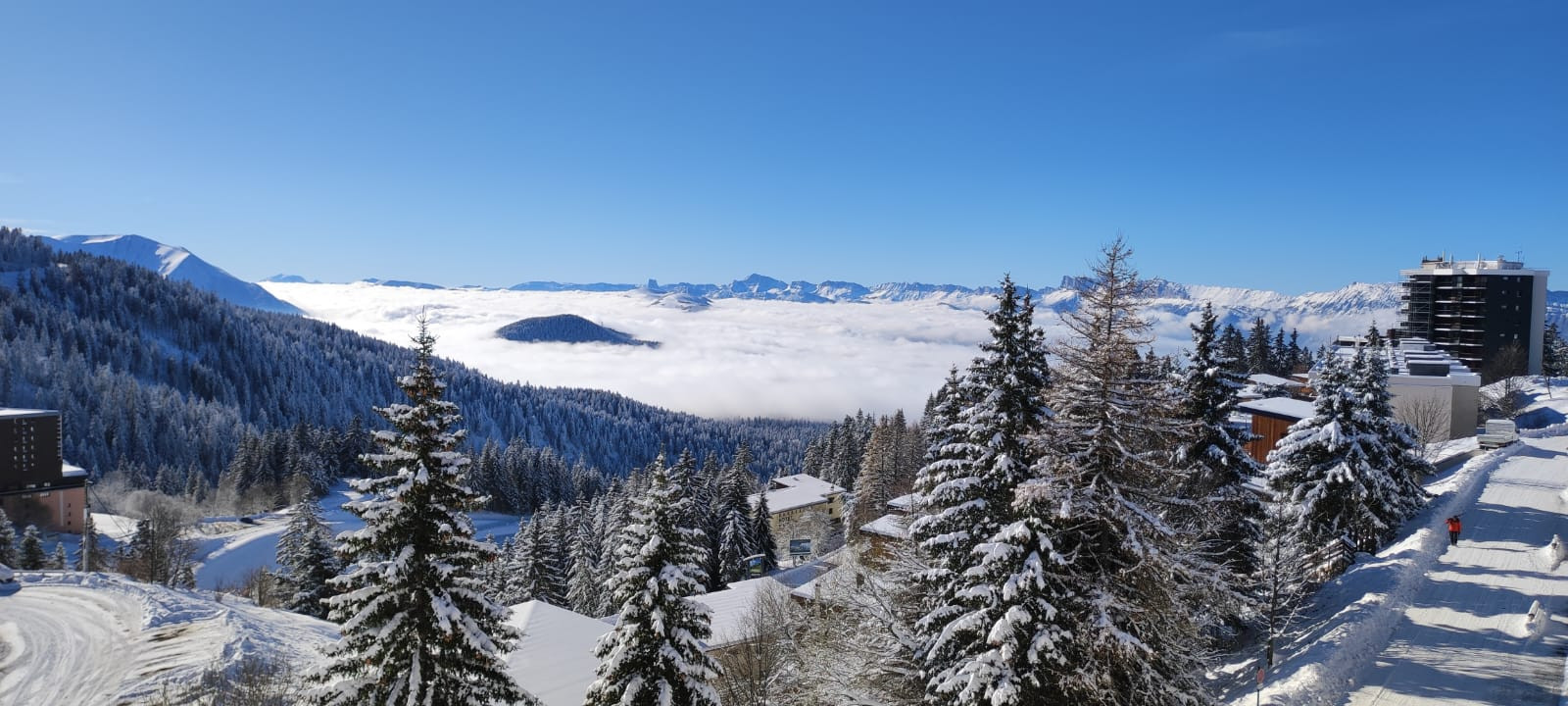 Extérieur vue studio cabine 4 Eterlou 508 Chamrousse