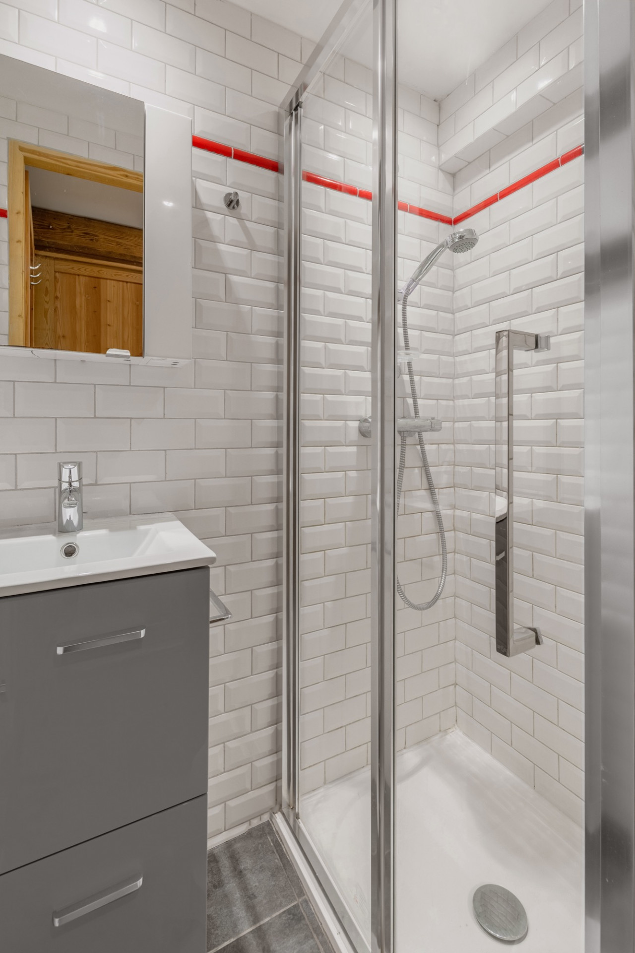 Chamrousse réservation location chalet 5 pièces, 11 personnes 107m² Le Chalet des Anges station ski montagne grenoble isère alpes France