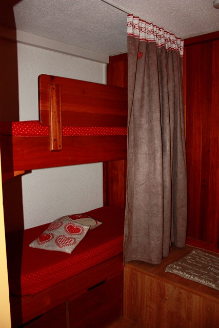 Intérieur cabine lits superposés Le Bellevue 424 Chamrousse Intérieur cabine lits superposés Le Bellevue 424 Chamrousse