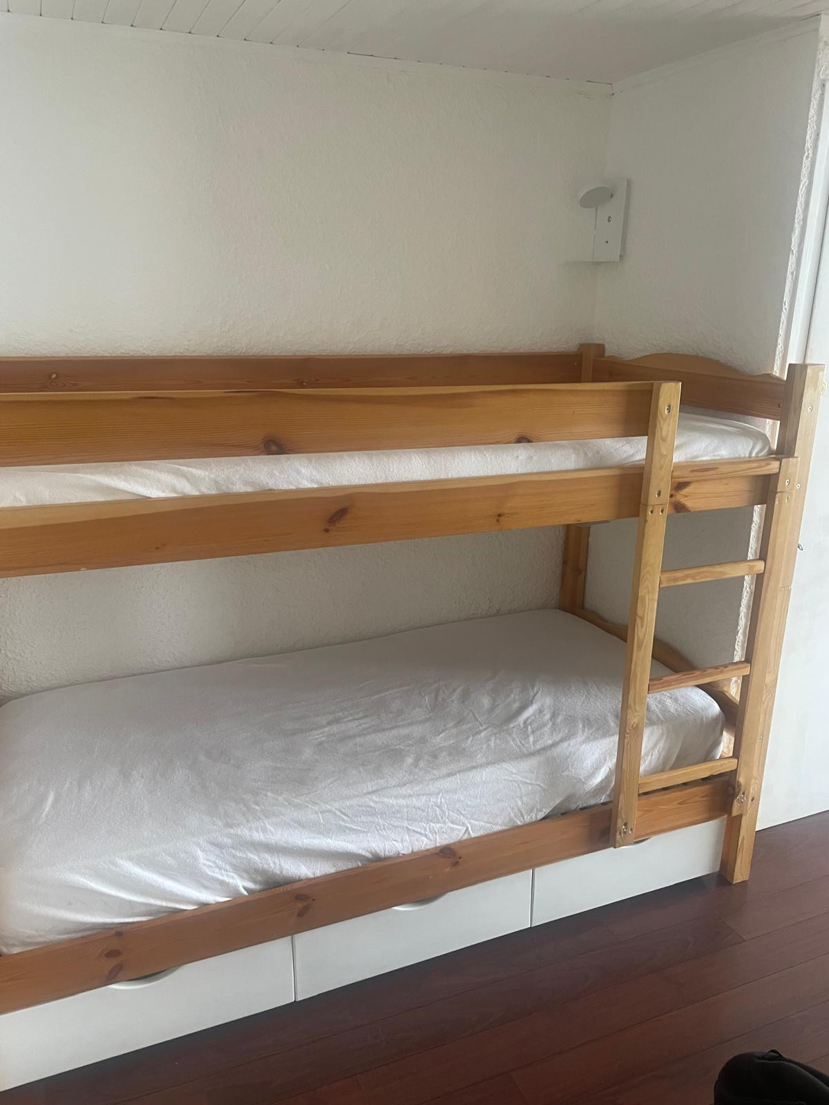 Intérieur cabine lits superposés studio Mirador 105 Chamrousse