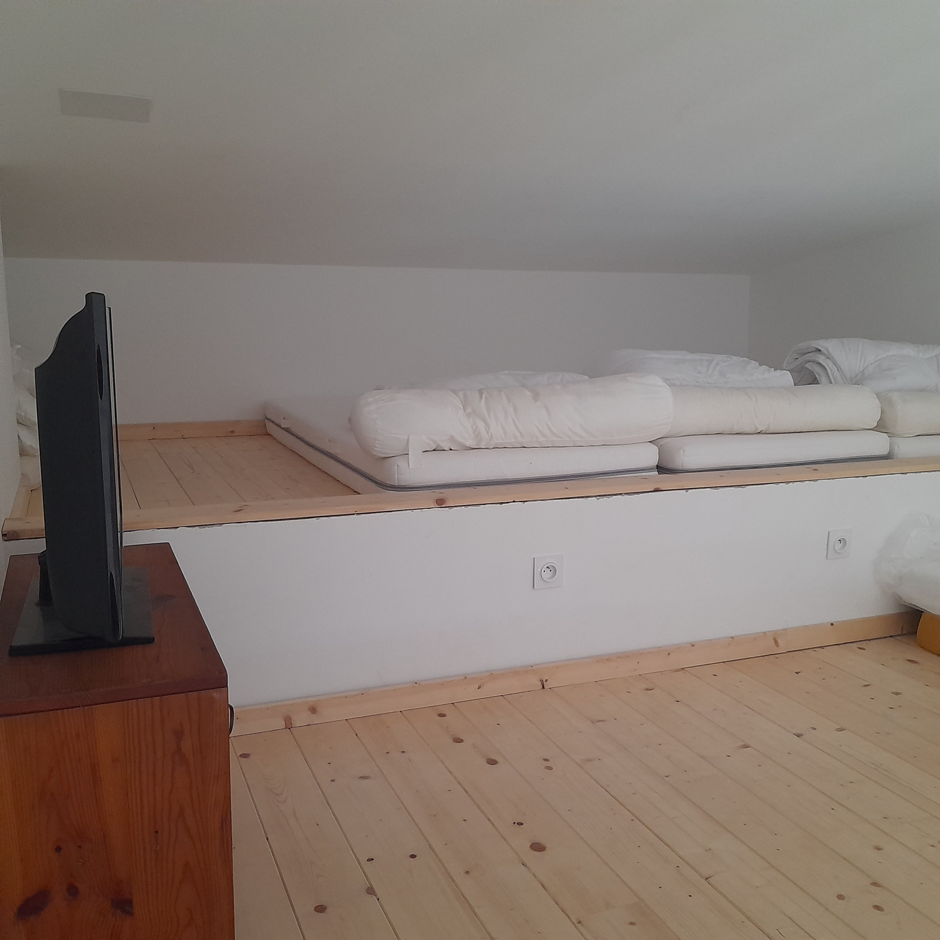 Intérieur chambre 2 chalet nounours Chamrousse Intérieur chambre 2 chalet nounours Chamrousse