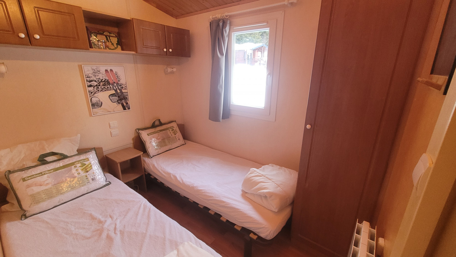 Intérieur chambre 2 Le Chalet des Cimes 38 Chamrousse