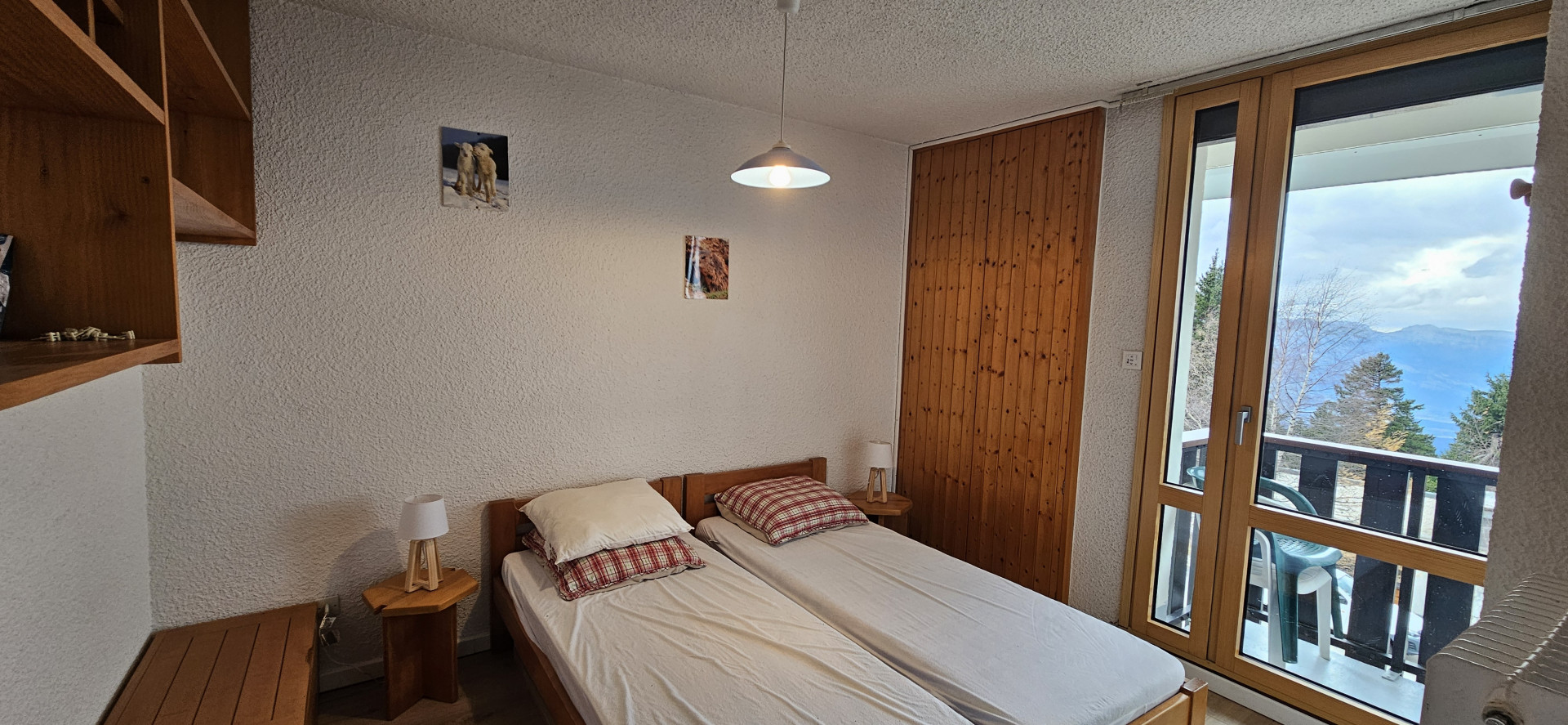 Intérieur chambre 2P8 Motel 19 Chamrousse Intérieur chambre 2P8 Motel 19 Chamrousse