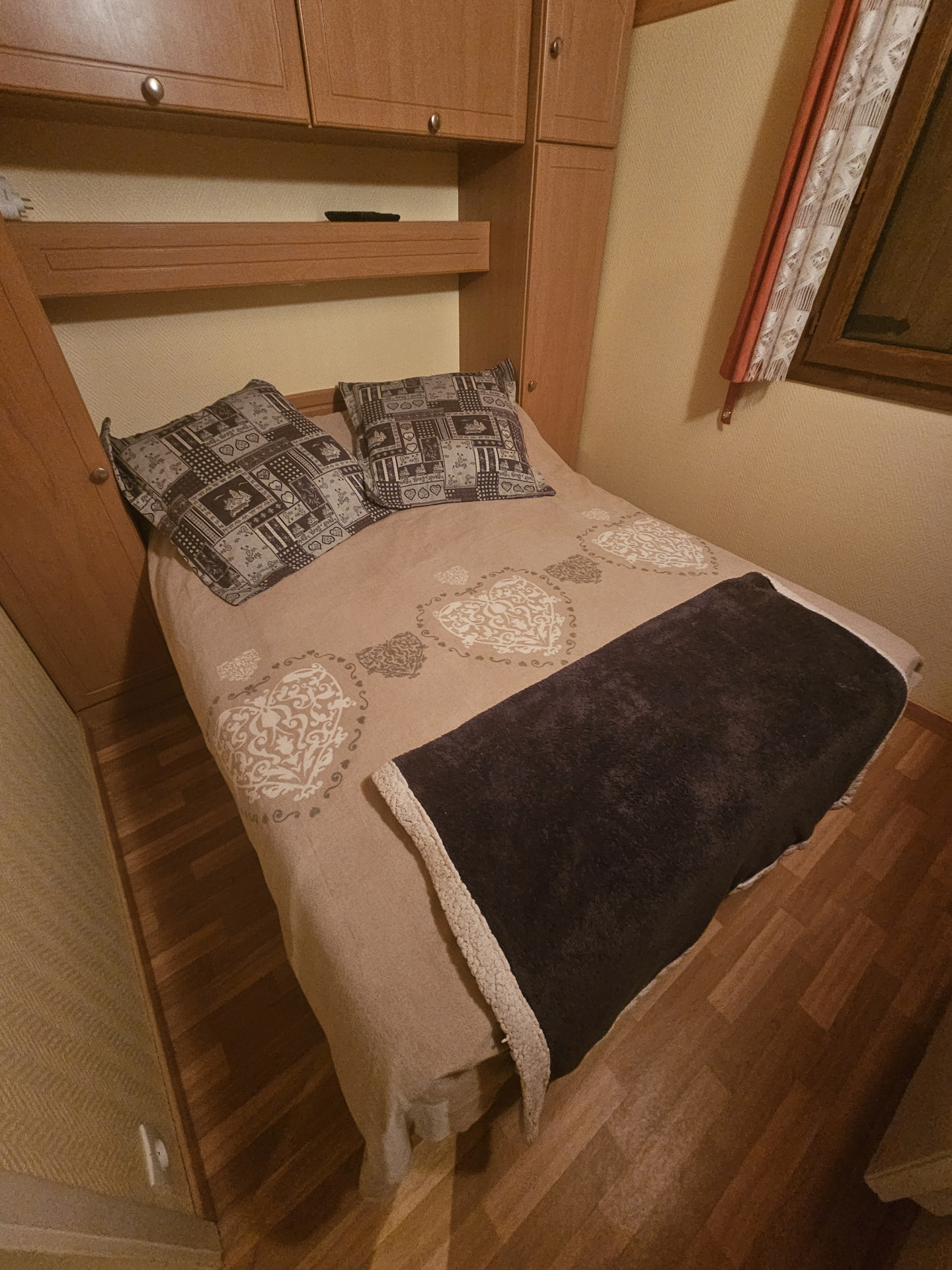 Chamrousse réservation location chalet 3 pièces, 6 personnes 40m² Le Chalet des cimes 14 station ski montagne grenoble isère alpes France