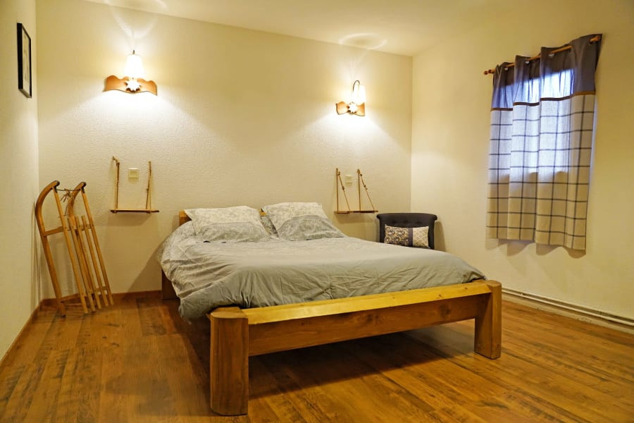 Chamrousse réservation location chalet 6 pièces, 14 personnes 200m² L'Etape du Fanfoué station ski montagne grenoble isère alpes France