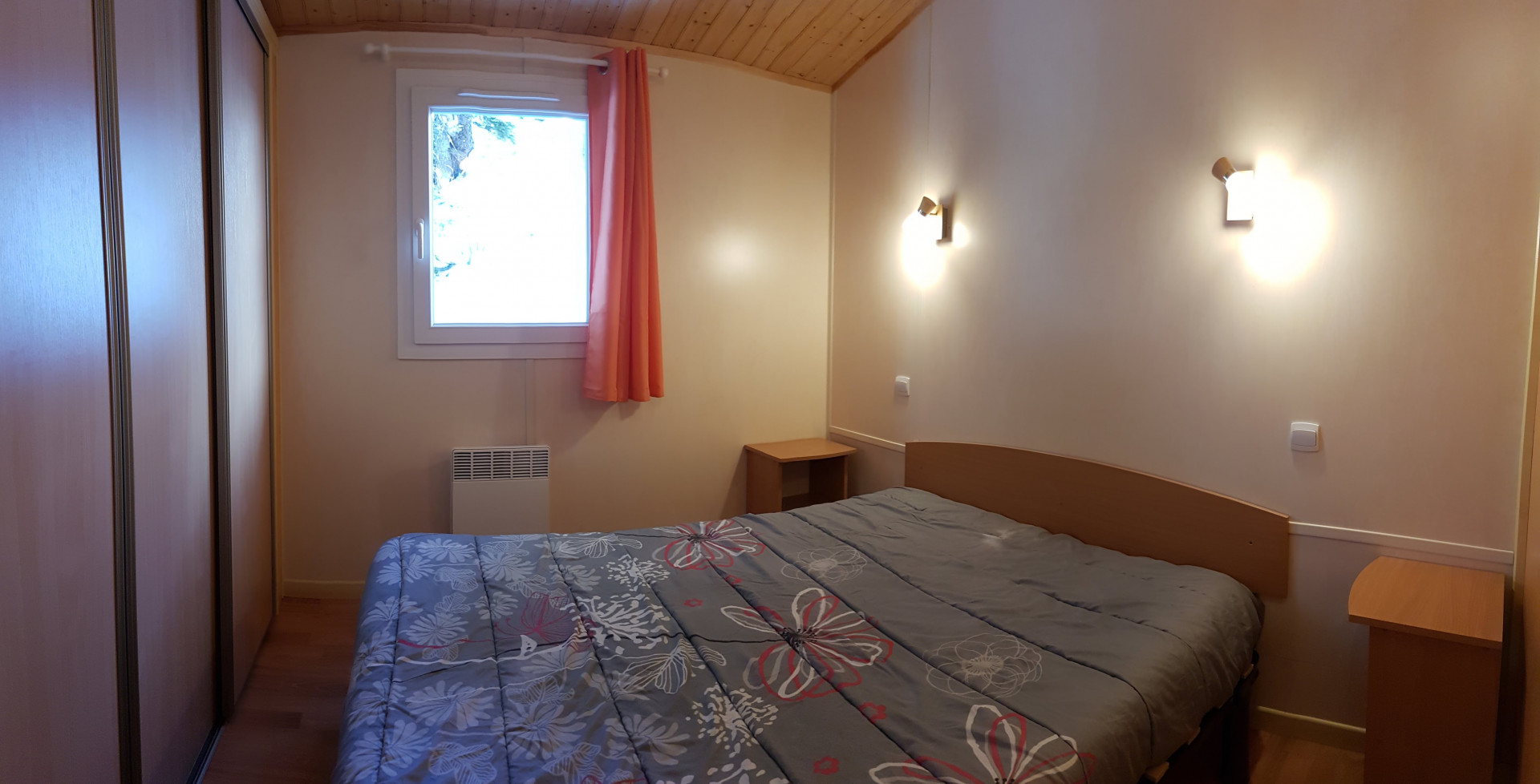 Chamrousse réservation location chalet 3 pièces, 6 personnes 38m² Le Chalet des cimes 17 station ski montagne grenoble isère alpes France