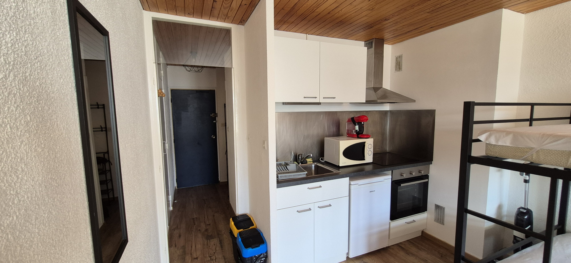 interieur-cuisine-entree-chamois-106-6452510 interieur-cuisine-entree-chamois-106-6452510