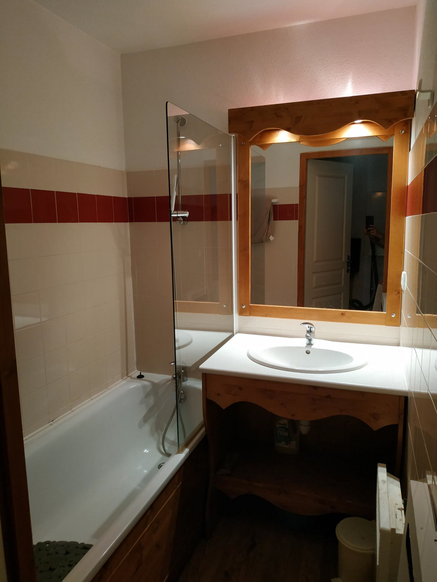 Intérieur salle de bain 2P4 VDB Epiceas C03 Chamrousse Intérieur salle de bain 2P4 VDB Epiceas C03 Chamrousse