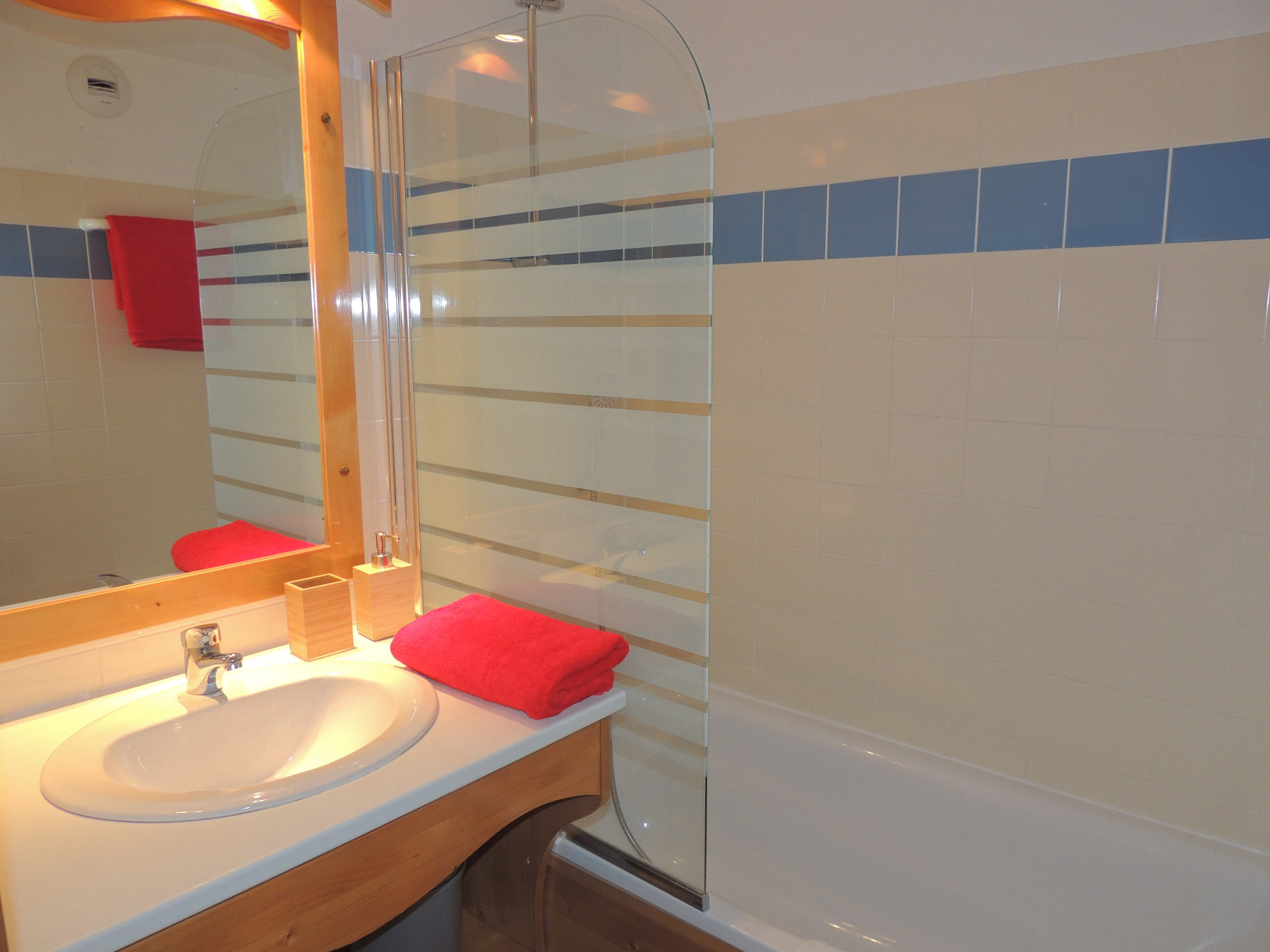 Chamrousse réservation location appartement 1 pièces 4 personnes 25m² L'Aster A16 station ski montagne grenoble isère alpes France