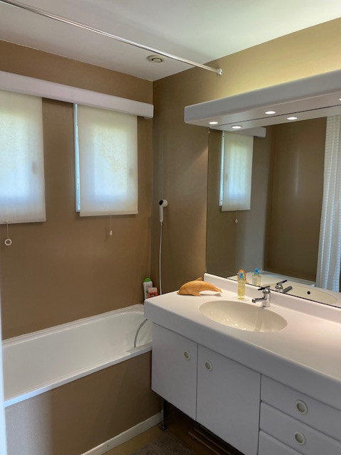 Intérieur salle de bain Le Chalet Colas Chamrousse - © Droits réservés Chamrousse réservation location chalet 6 pièces, 9 personnes 180m² Le chalet Colas station ski montagne grenoble isère alpes France