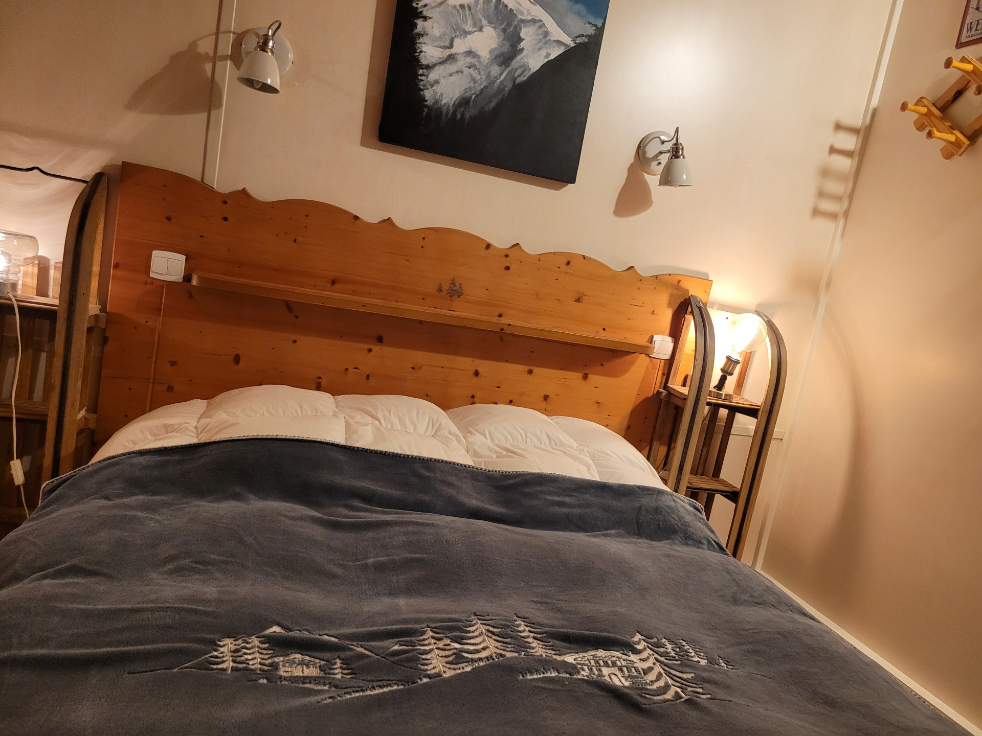 Chamrousse réservation location chalet 3 pièces, 6 personnes 41m² Le Chalet des cimes 46 station ski montagne grenoble isère alpes France