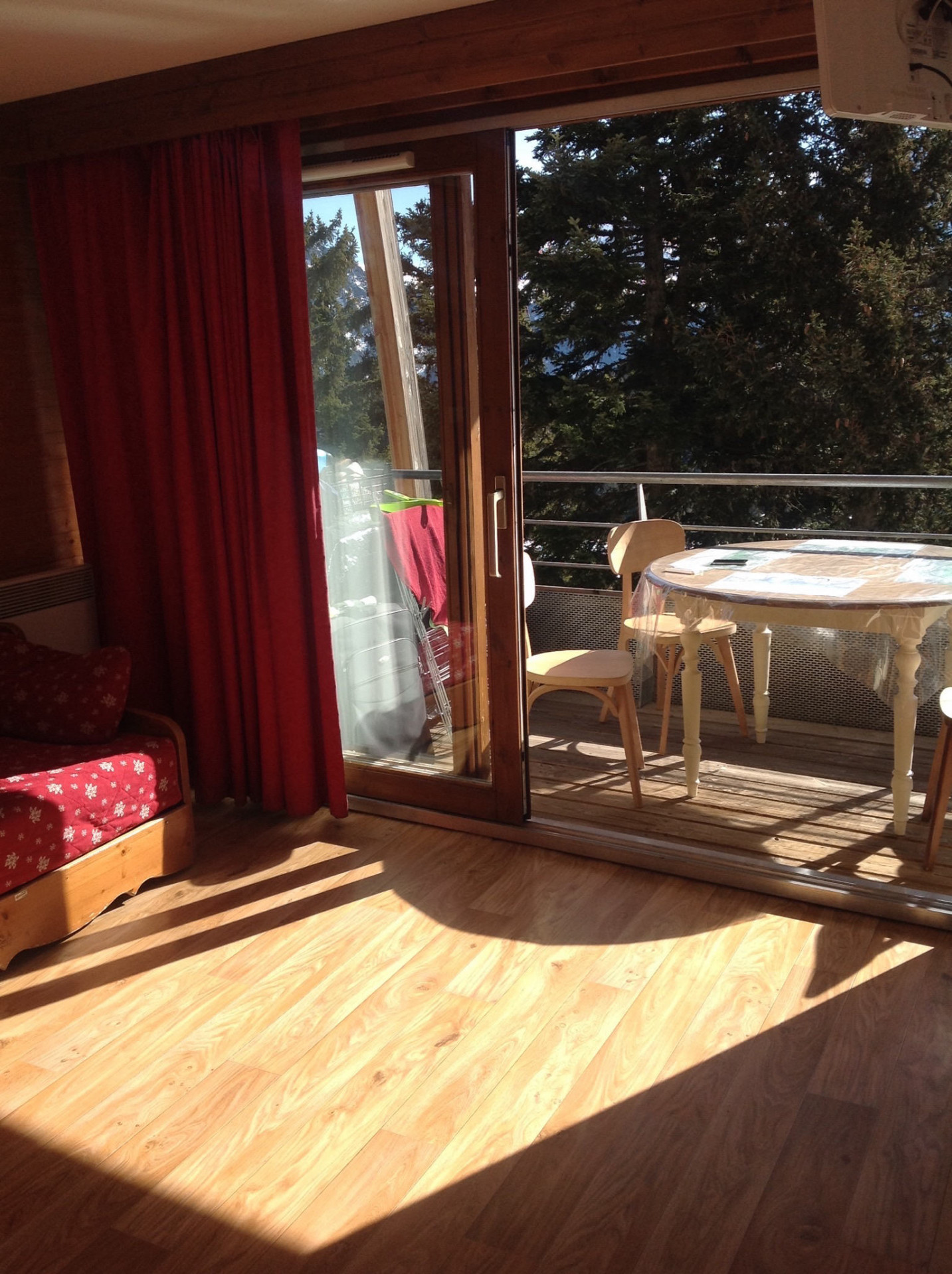 Intérieur salon 3P6 VDB Arolles B21 Chamrousse Intérieur salon 3P6 VDB Arolles B21 Chamrousse