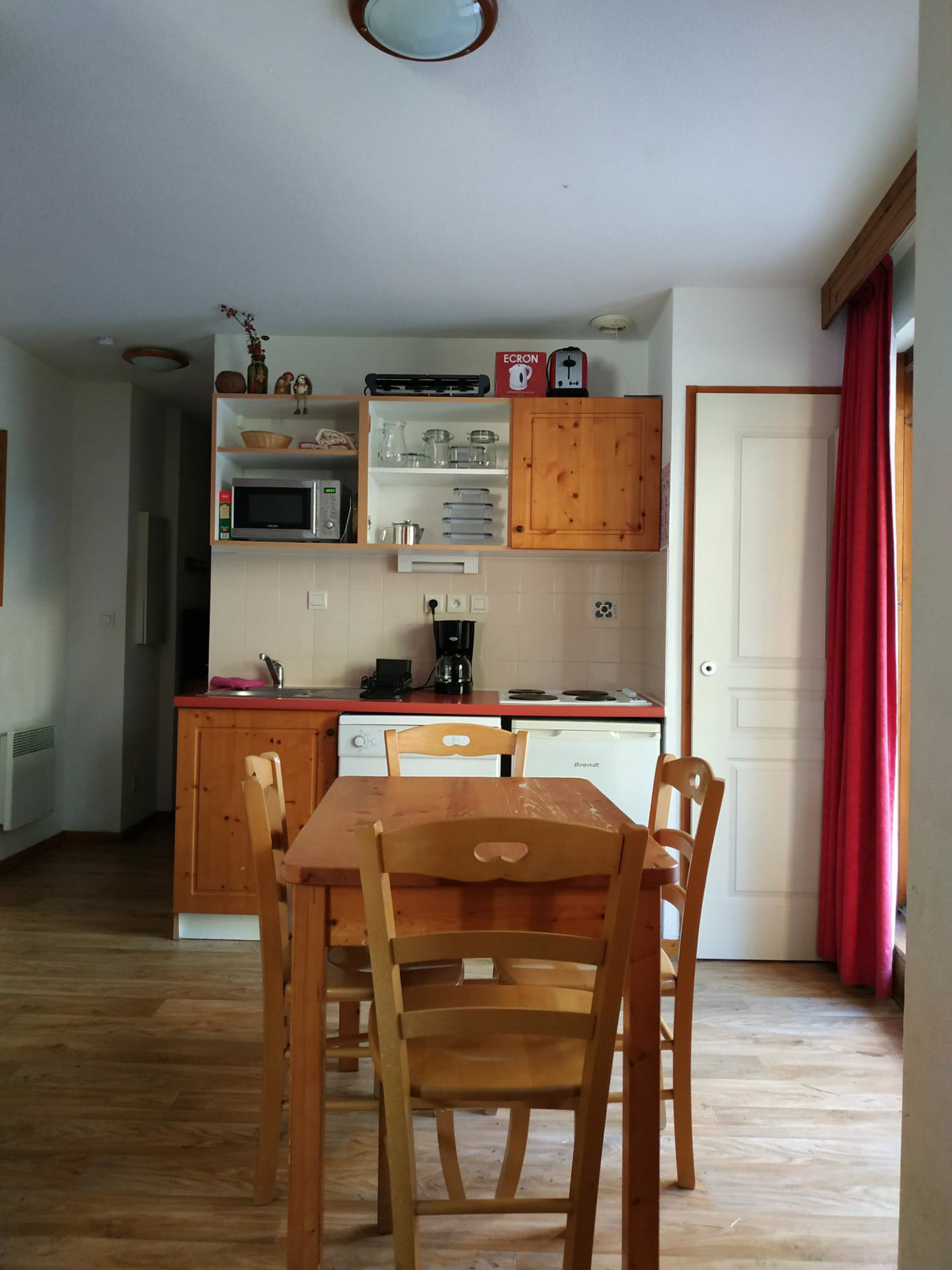 Intérieur salon séjour 2P4 VDB Epiceas C03 Chamrousse Intérieur salon séjour 2P4 VDB Epiceas C03 Chamrousse