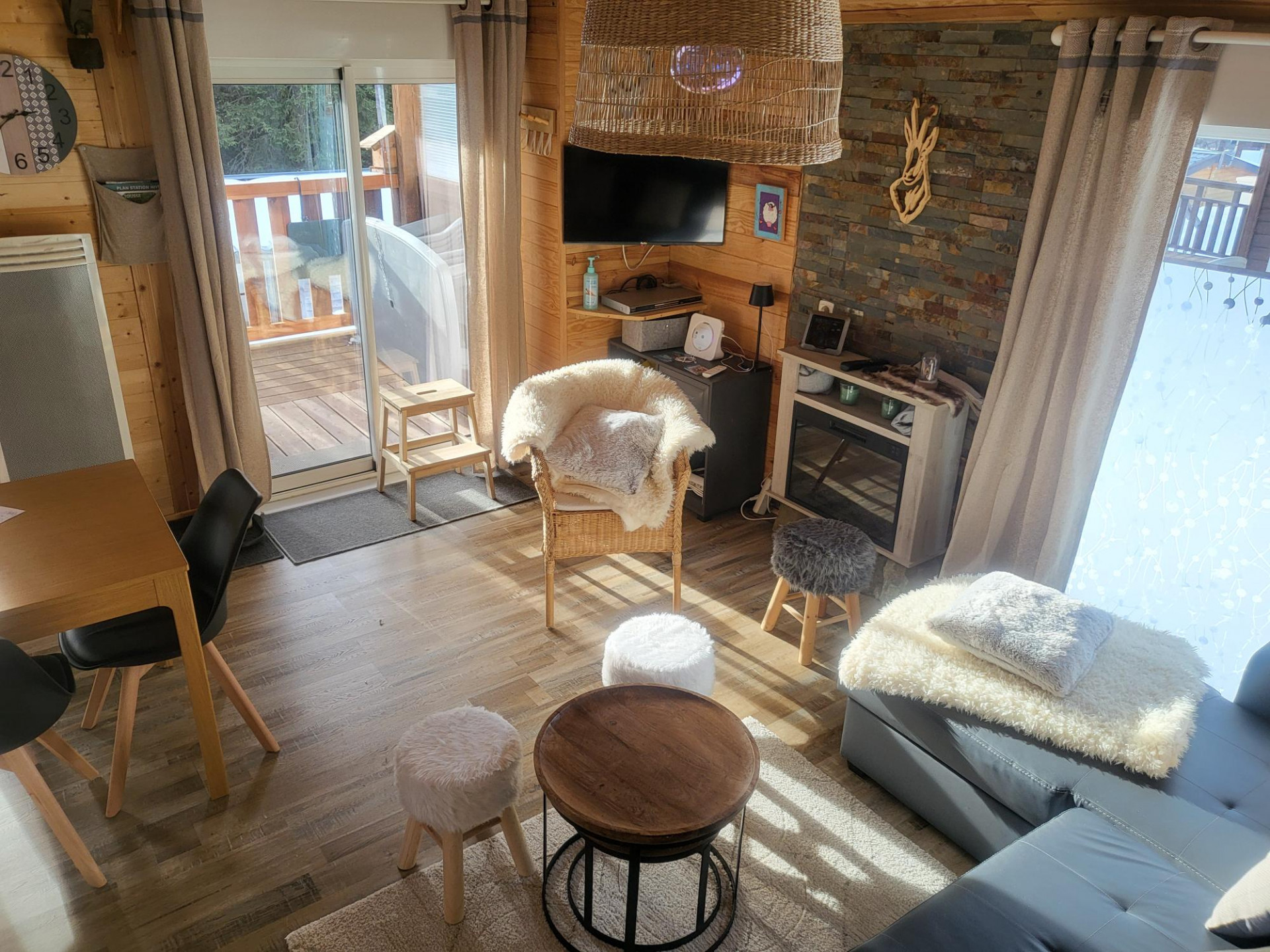 Chamrousse réservation location chalet 6 personnes studio 40m² chalet des cimes station ski montagne grenoble isère alpes France
