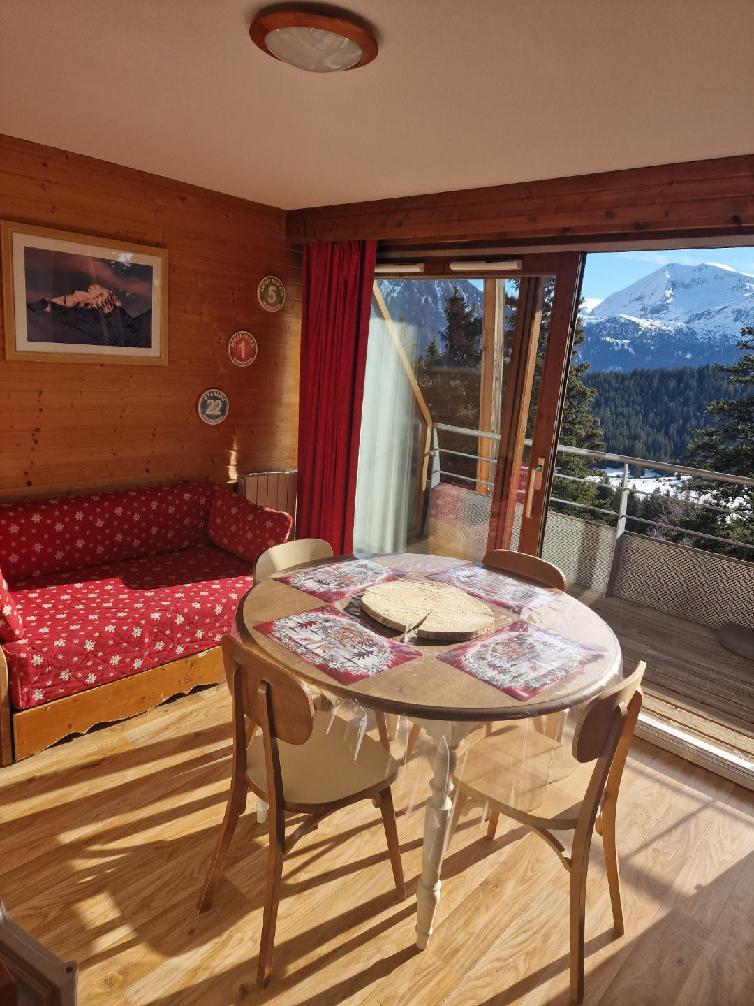 Intérieur salon séjour 3P6 VDB Arolles B21 Chamrousse Intérieur salon séjour 3P6 VDB Arolles B21 Chamrousse