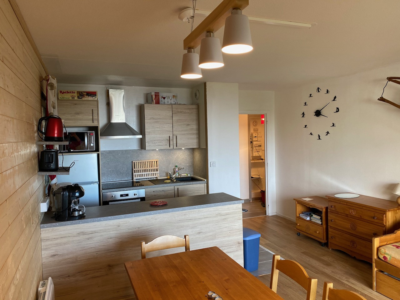 Chamrousse réservation location appartement 2 pièces cabine 6 personnes  42m² Les vans station ski montagne grenoble isère alpes France
