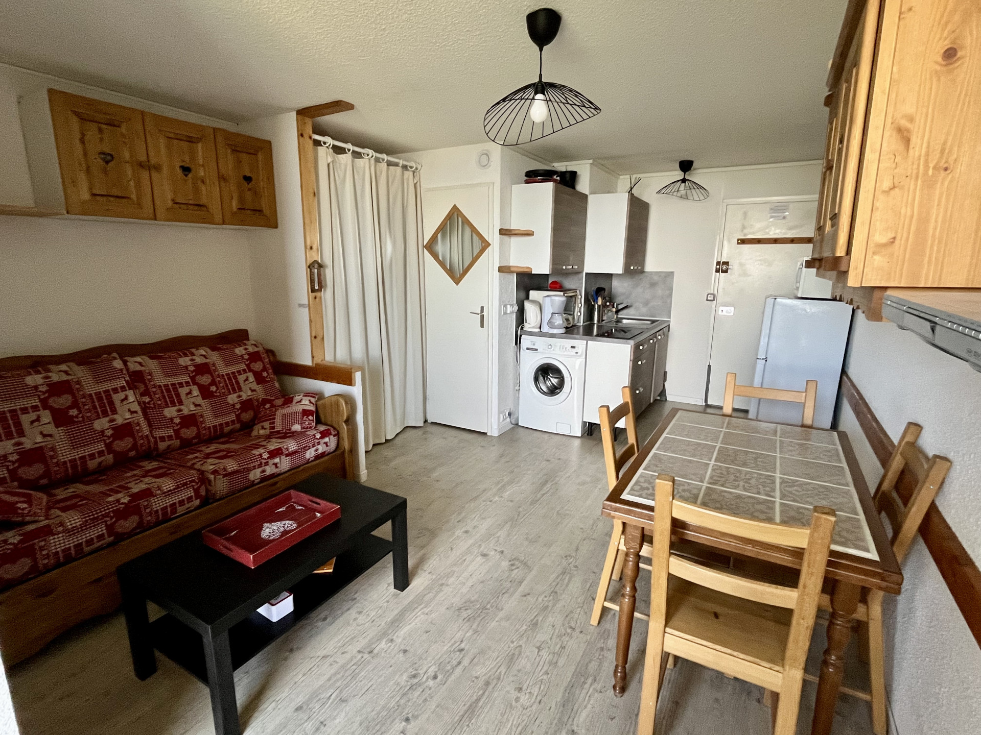 Intérieur salon séjour L'Edelweiss 610 Chamrousse