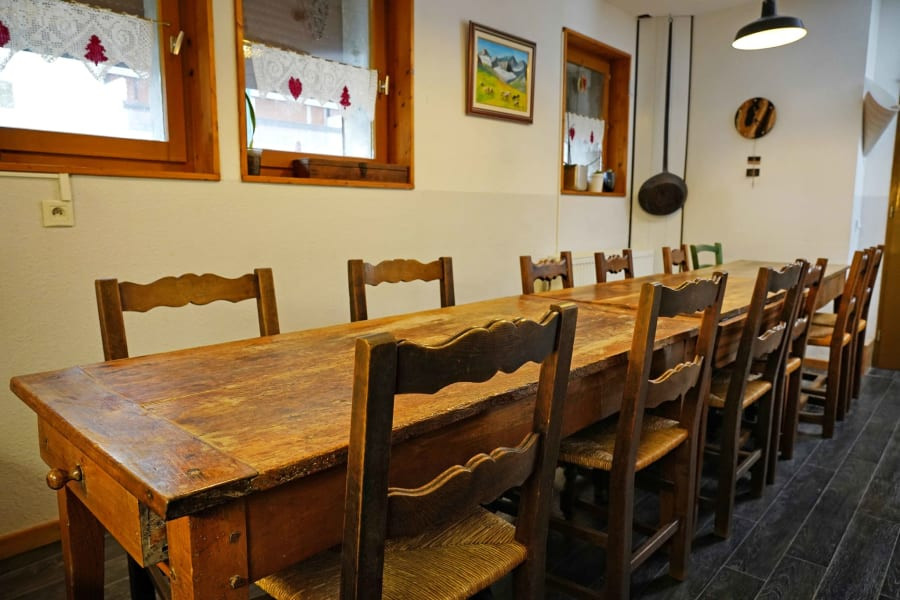 Chamrousse réservation location chalet 6 pièces, 14 personnes 200m² L'Etape du Fanfoué station ski montagne grenoble isère alpes France