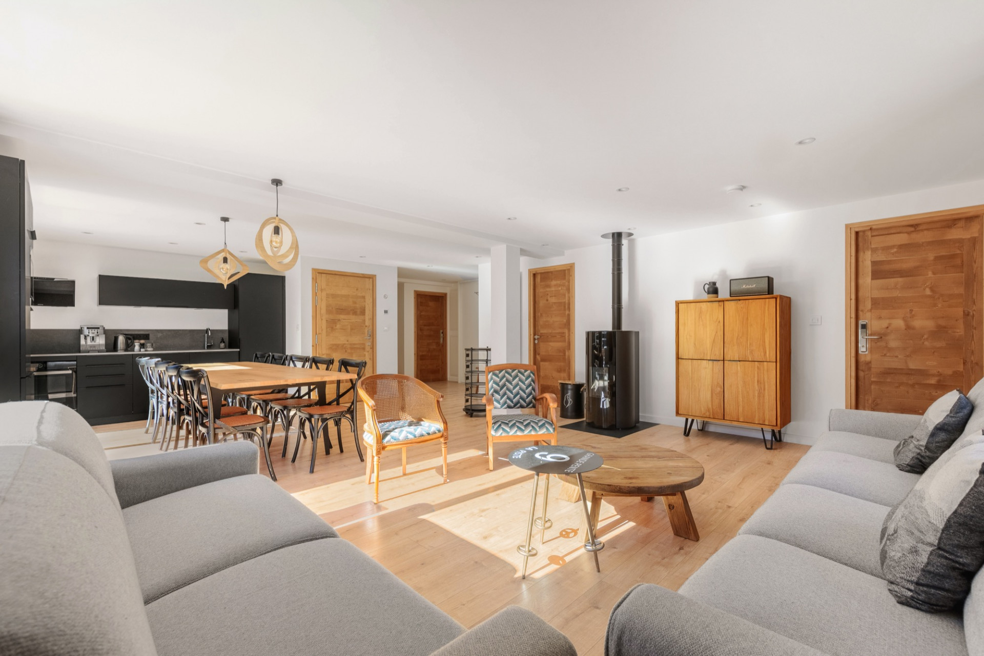 Chamrousse réservation location chalet 7 pièces, 15 personnes 150m² L'étincelle côté lac station ski montagne grenoble isère alpes France