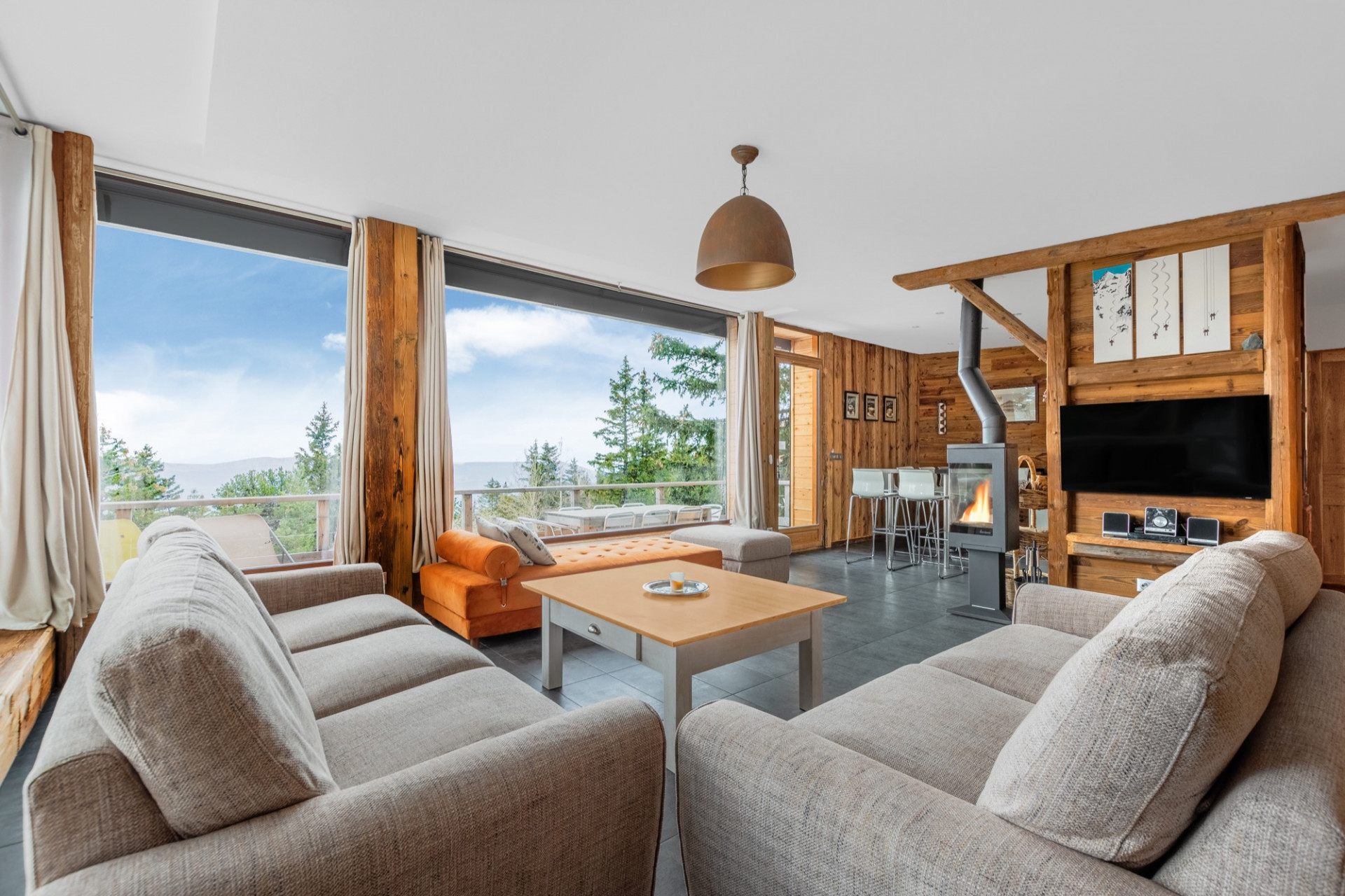 Chamrousse réservation location chalet 5 pièces, 11 personnes 107m² Le Chalet des Anges station ski montagne grenoble isère alpes France