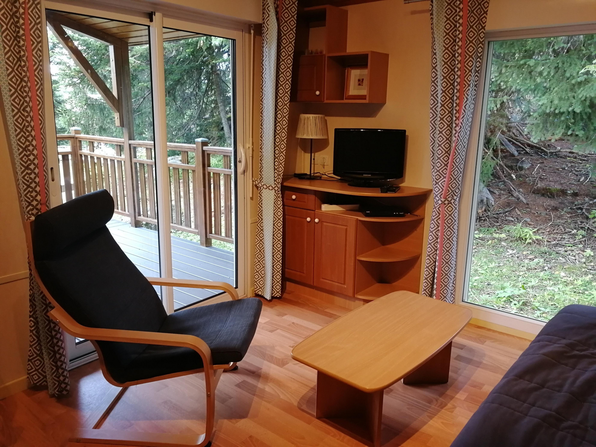 Chamrousse réservation location chalet 3 pièces, 6 personnes 38m² Le Chalet des cimes 17 station ski montagne grenoble isère alpes France