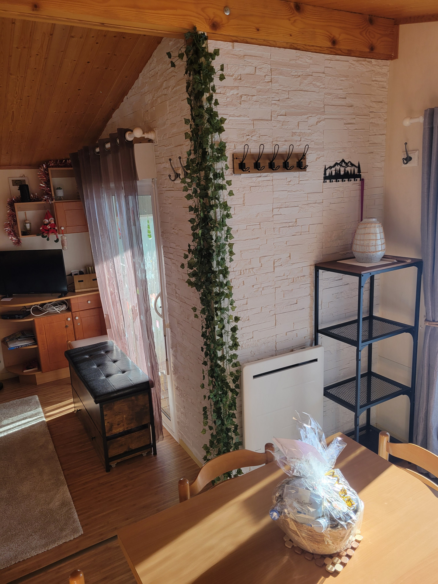 Chamrousse réservation location chalet 3 pièces, 6 personnes 38m² Le Chalet des cimes 30 station ski montagne grenoble isère alpes France