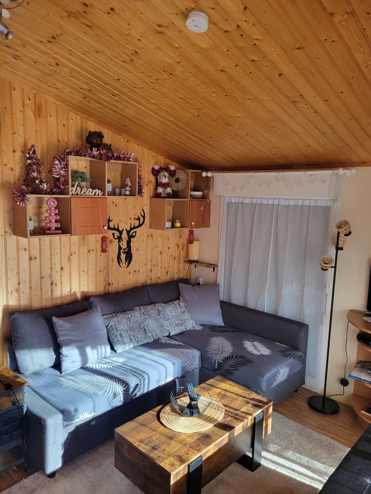 Chamrousse réservation location chalet 3 pièces, 6 personnes 38m² Le Chalet des cimes 30 station ski montagne grenoble isère alpes France