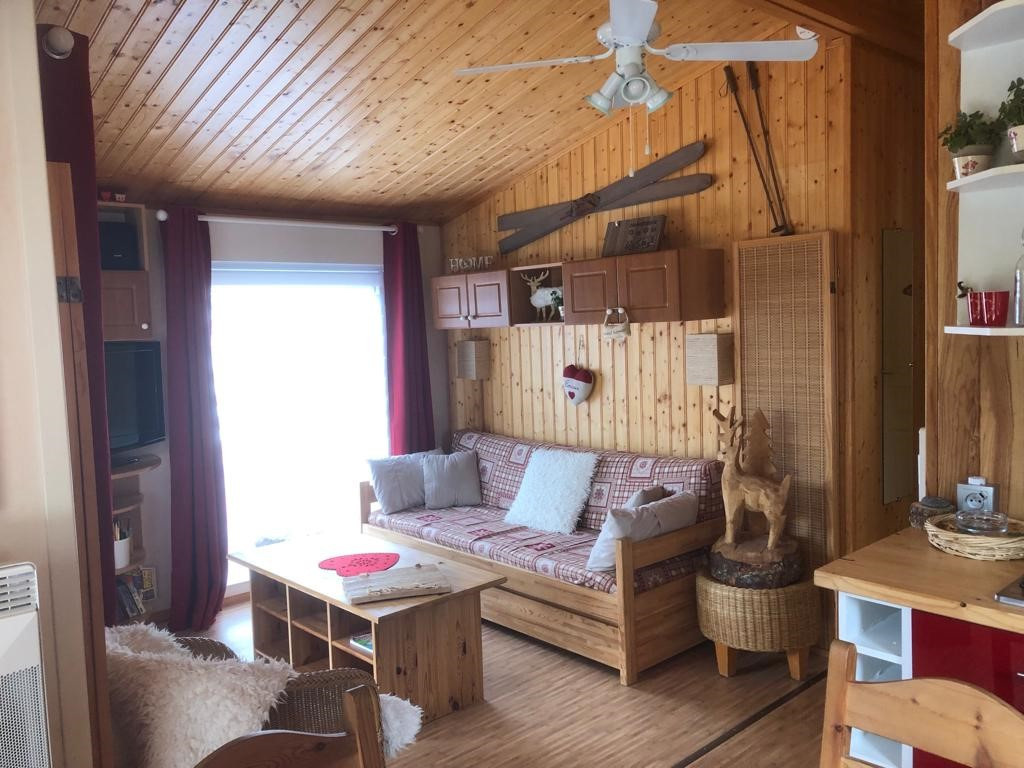 Chamrousse réservation location chalet 3 pièces, 6 personnes 38m² Le Chalet des cimes 33 station ski montagne grenoble isère alpes France