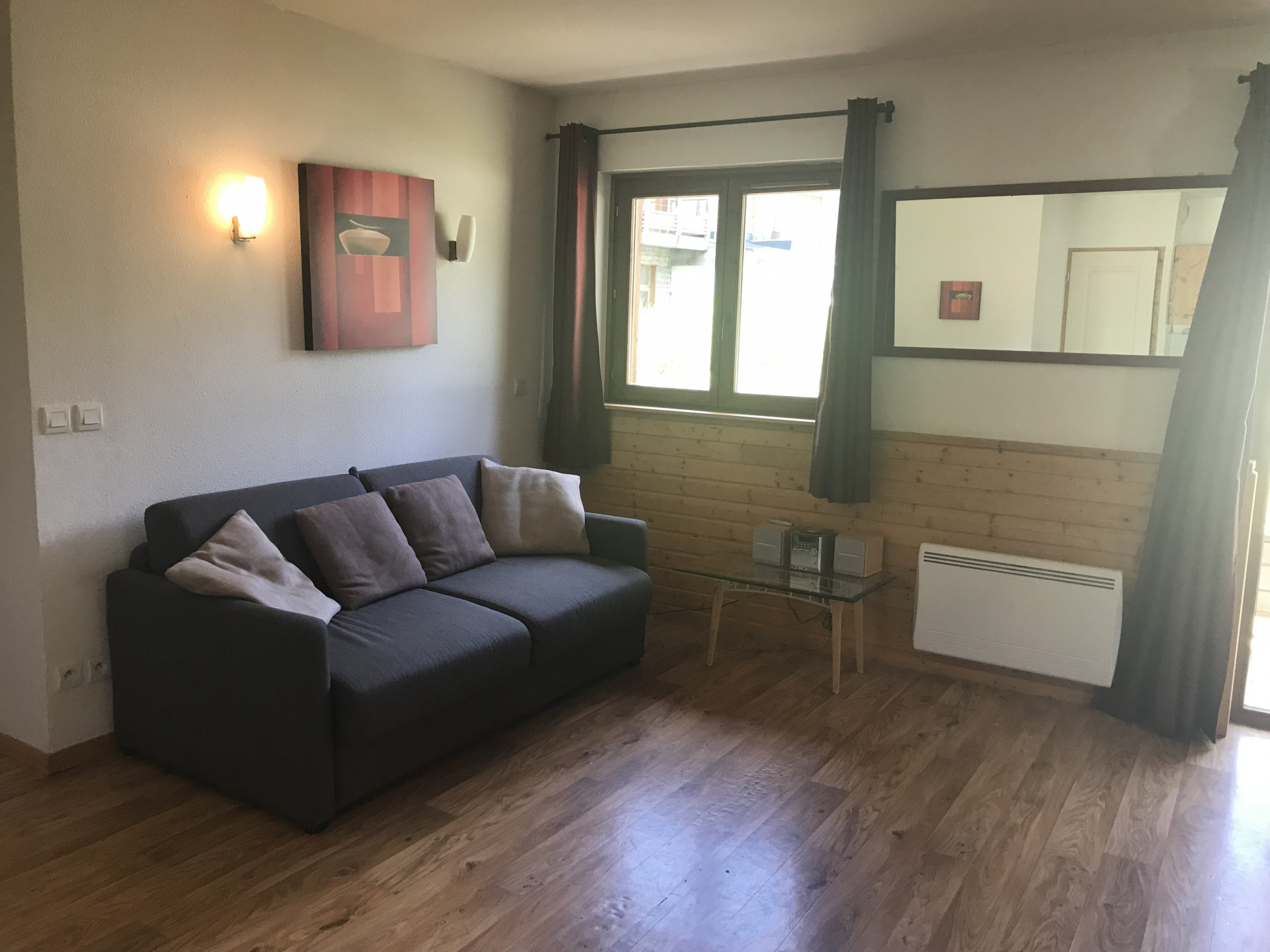 Intérieur salon séjour Les balcons de recoin 108 Chamrousse - © DR Chamrousse réservation location appartement 3 pièces 6 personnes 60m² Les balcons de recoin 108 station ski montagne grenoble isère alpes France