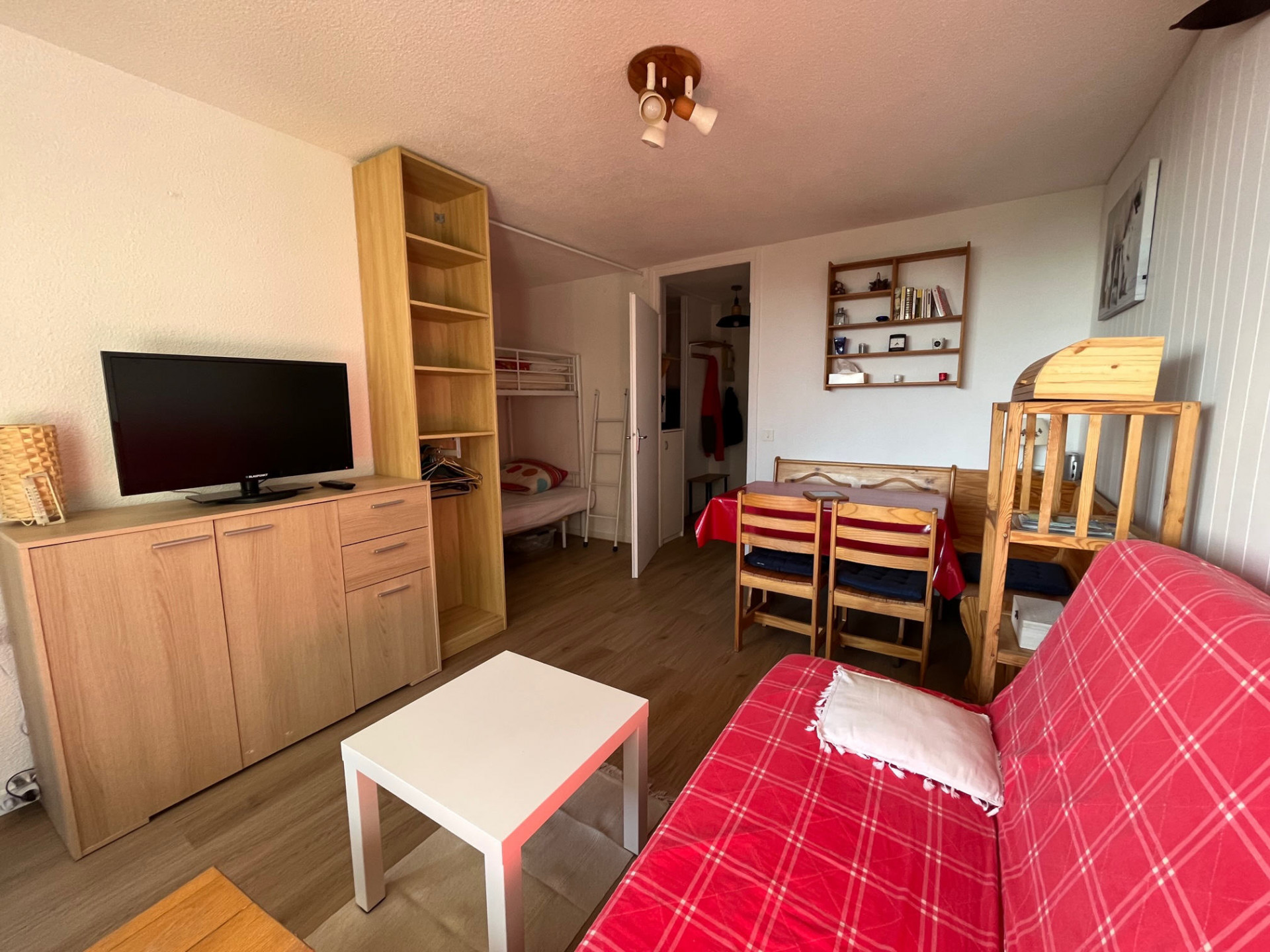  Chamrousse réservation location studio cabine 4 personnes 25m² Ecrin des Neiges station ski montagne grenoble isère alpes France