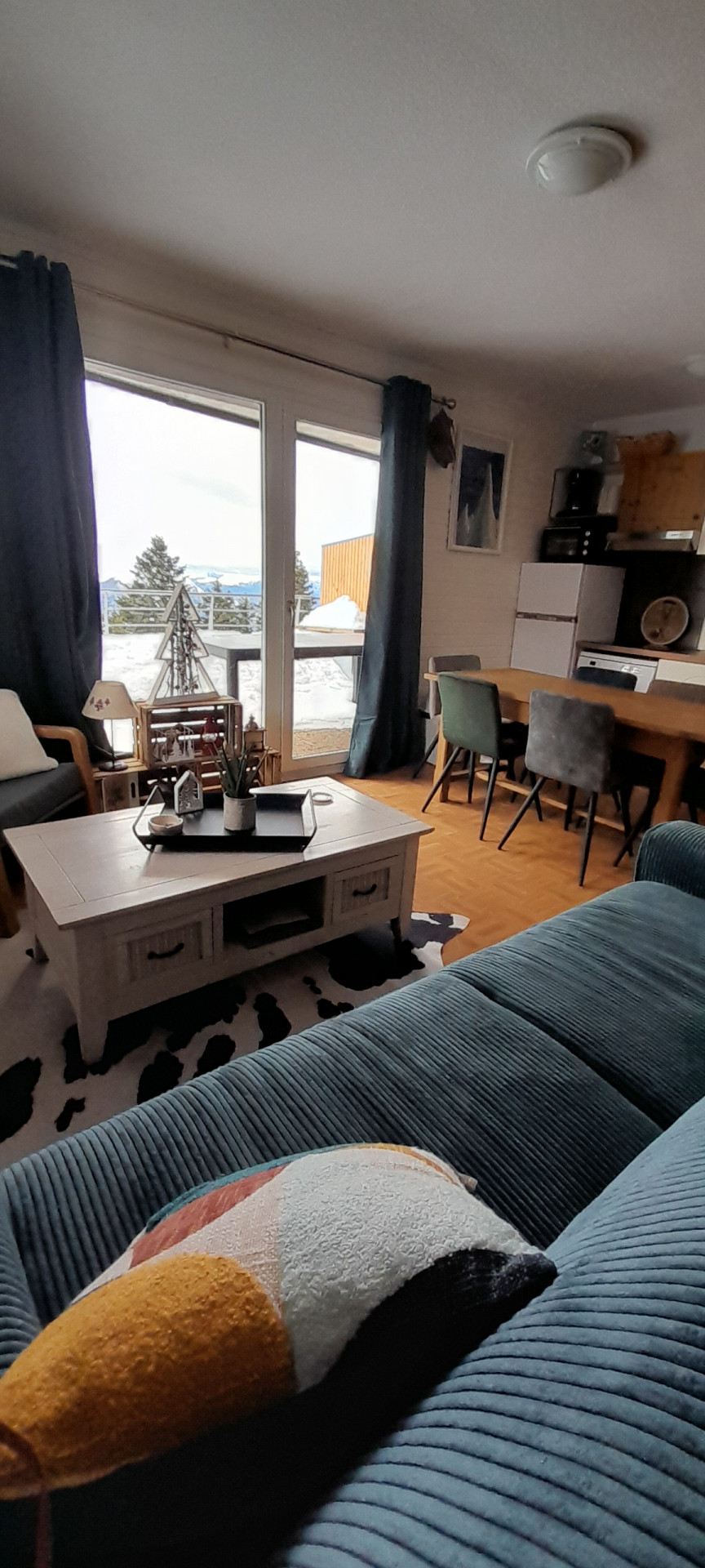 interieur-vue-sur-balcon-ecrina47-6452527