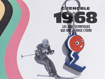 Porte clé le schuss JO jeux olympiques 1968 Grenoble Chamrousse Porte clé le schuss JO jeux olympiques 1968 Grenoble Chamrousse