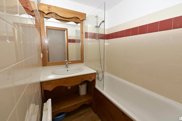 25d9c10ecc961c1c97b954ed9400eea5cdb6760d-2668022