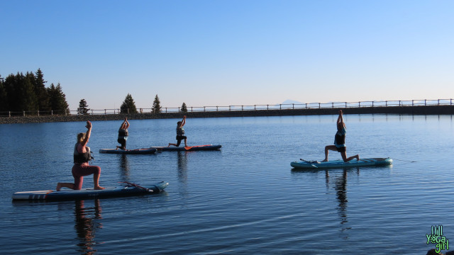 SUP Yoga (Yoga on a Paddle)_Chamrousse