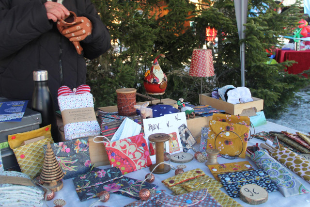 Chamrousse Santa's Chalet artisan market