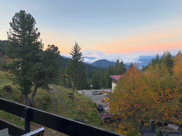 970ccd0b-ce56-4f0a-a9f5-637ef97bddba-1570897