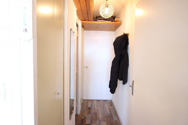 _lv_images__lot_0015060007_06_5901136