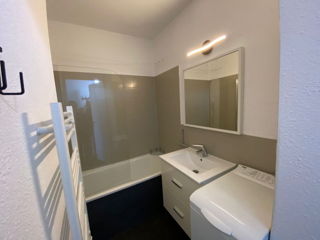 _lv_images__lot_0016140202_07_5951753