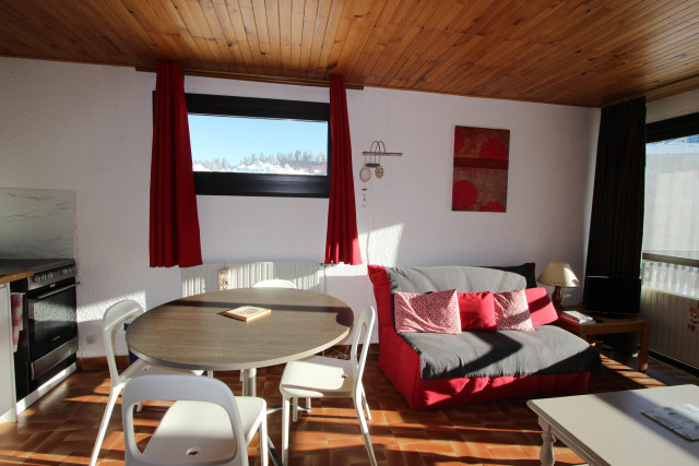 _lv_images__lot_0016190217_04_6080902