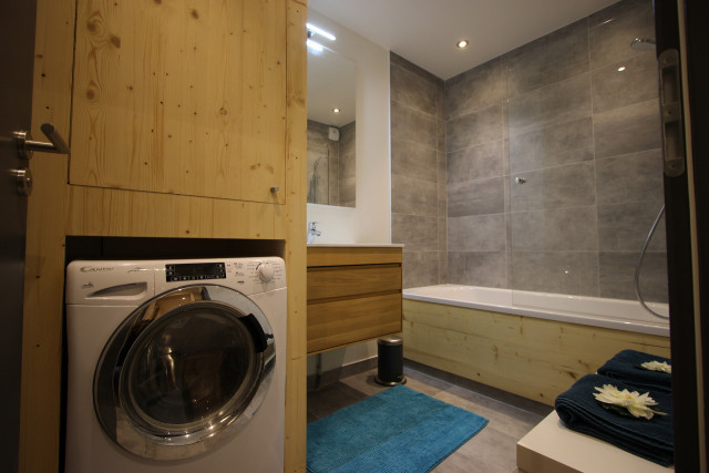 _lv_images__lot_0016190278_11_6016934