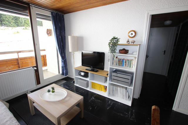 _lv_images__lot_0016190401_12_6080177