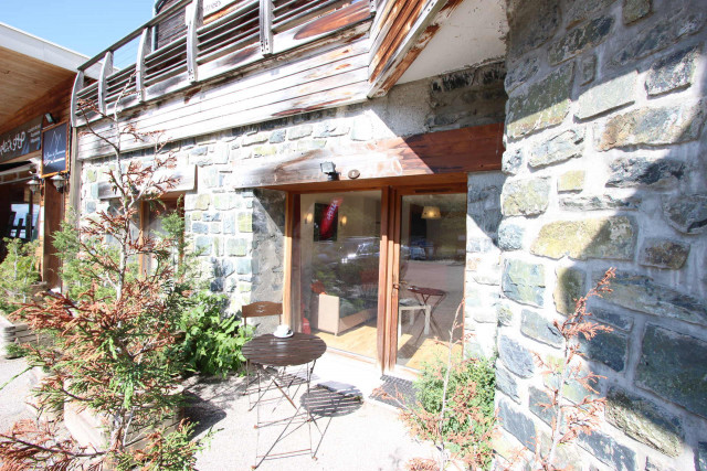 _lv_images__lot_0016190420_08_5895969