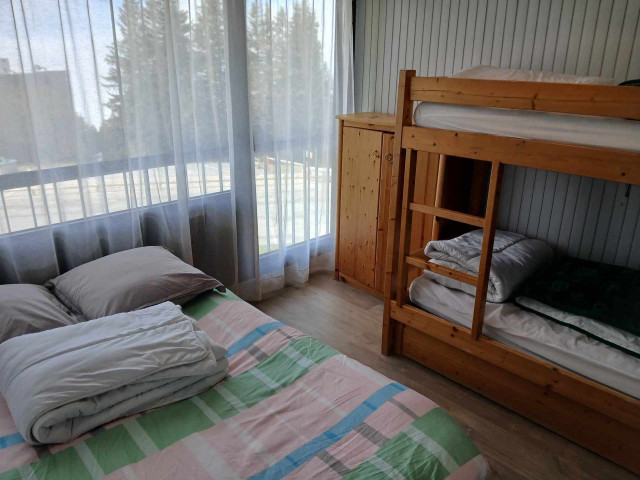 _lv_images__lot_0016190428_02_6073872