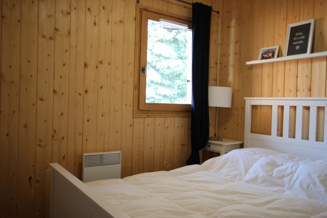 _lv_images__lot_0016190454_05_5754377